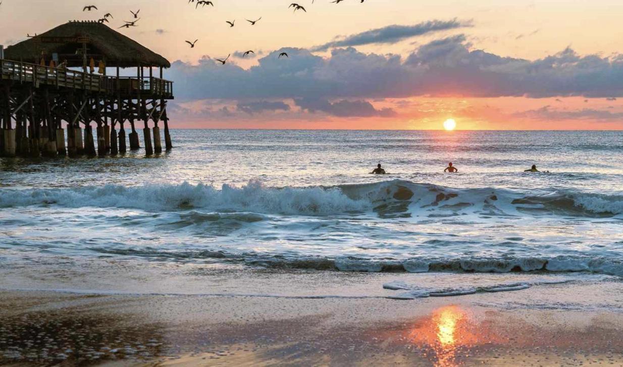 Beach Bungalows By The Sea 3 Cocoa Beach Exterior photo